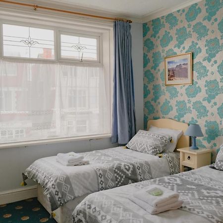 The Glen Stuart Hotel Blackpool Dış mekan fotoğraf