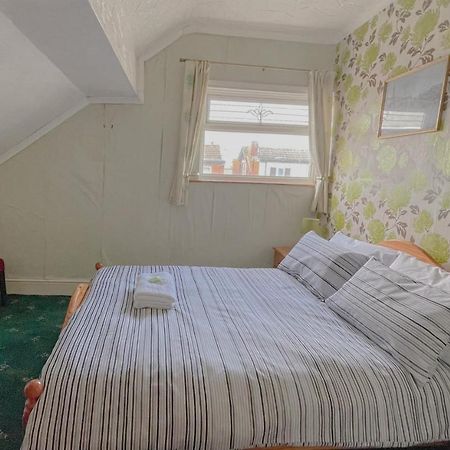 The Glen Stuart Hotel Blackpool Dış mekan fotoğraf